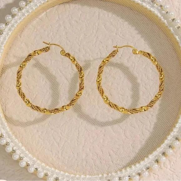 New Gold 18K Big Circle Hoop Earrings, NICE EARRINGS, CUTE EARRINGS - Picture 5 of 7